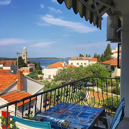 Apartment Lina Vrankovic Hvar Town