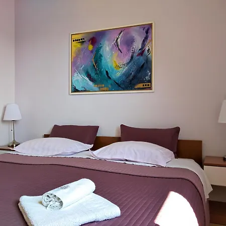 Lina Vrankovic Apartment *